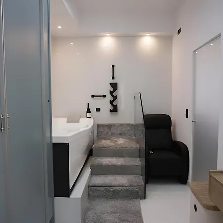 Apartment Paradise Athens